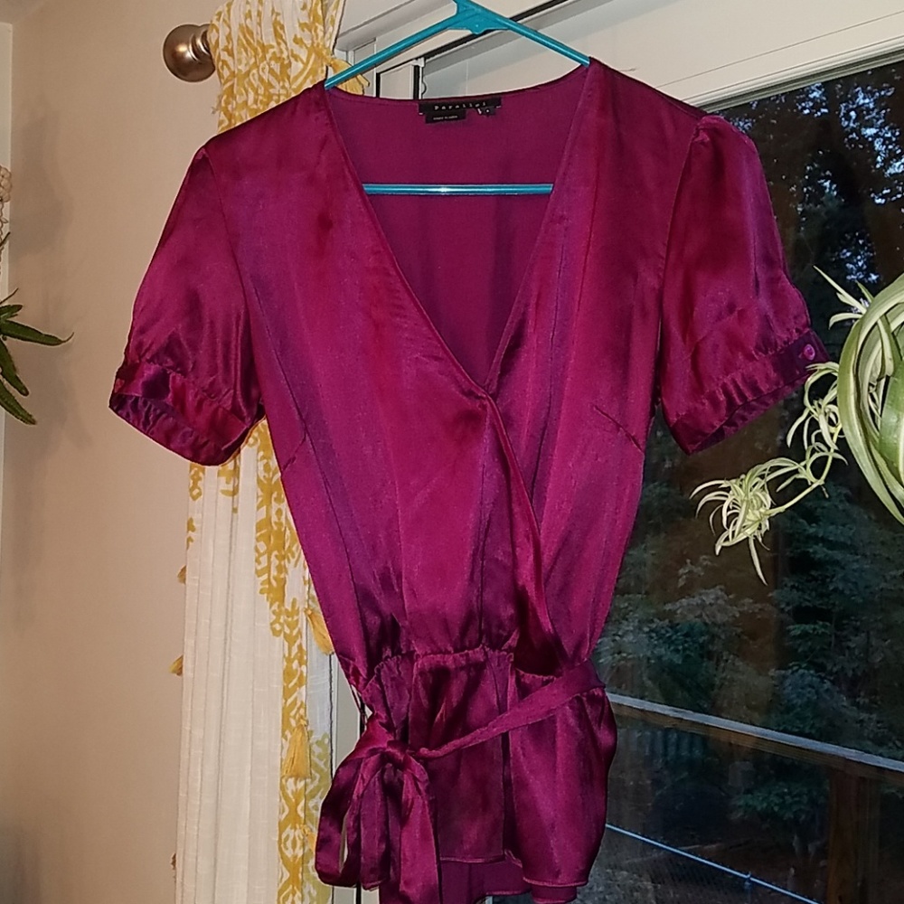 Short sleeve belted blouse